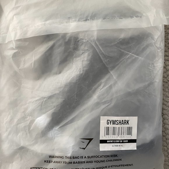 Whitney Simmons x Gymshark Black Crop Top - Picture 5 of 5